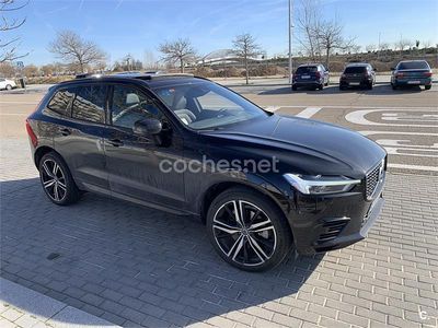Usado Volvo XC60 R-Design 390 CV (286 kW) 2021 Negro SUV