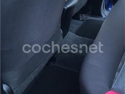 Usado Toyota HiLux Plus 150 CV (110 kW) 2021 Azul Recogida