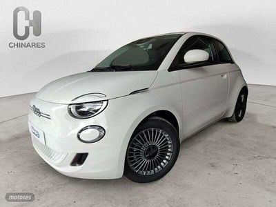 Blanco Nuevo 2025 Fiat 500e Red Berlina | 29.900 € (Caro)