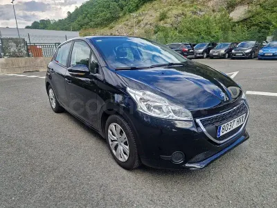Begagnad Peugeot 208