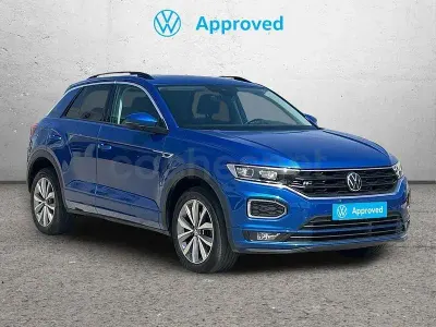 Usado VW T-Roc Advance 110 CV (80 kW) 2022 Azul SUV