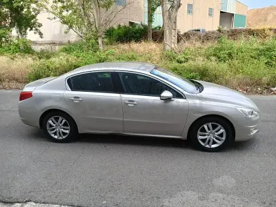Usado Peugeot 508 Access 112 CV (82 kW) 2011 Beige Berlina