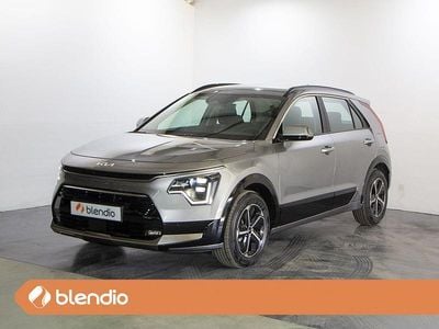 Usado Kia Niro 141 CV (103 kW) 2024 Gris SUV