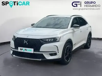 Używany DS Automobiles DS7 Crossback Performance 300 KM (220 kW) 2021 Biały SUV