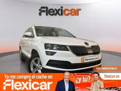 Usado Skoda Karoq Ambition 150 CV (110 kW) 2021 Blanco SUV