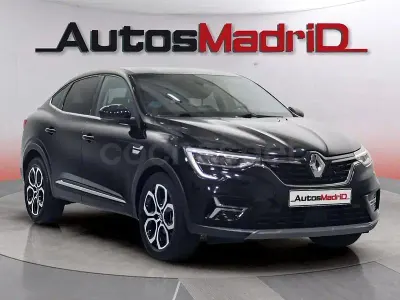 Usado Renault Arkana Equilibre 145 CV (106 kW) 2022 Negro SUV