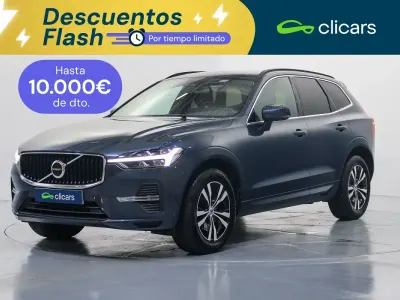 Usado Volvo XC60 Momentum 197 CV (144 kW) 2021 Azul SUV
