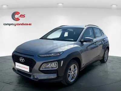 Usado Hyundai Kona Style 120 CV (88 kW) 2019 Gris / plata SUV