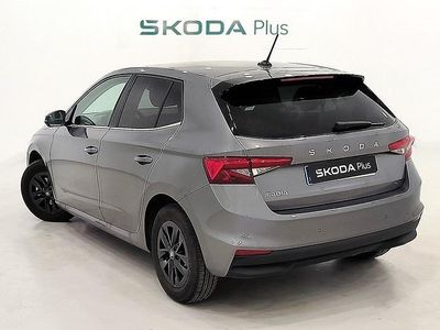 Usado Skoda Fabia Selection 115 CV (84 kW) 2025 Gris Utilitario