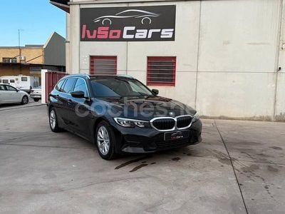 Usado BMW 318 150 CV (110 kW) 2020 Negro Familiar