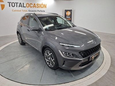 Usado Hyundai Kona Style 141 CV (103 kW) 2023 Gris / plata SUV