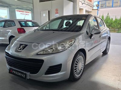 Gris / plata Usado 2010 Peugeot 207 Berlina | 5999 € (Un poco caro)