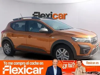 Usado Dacia Sandero Essentiel 91 CV (66 kW) 2023 Naranja Berlina