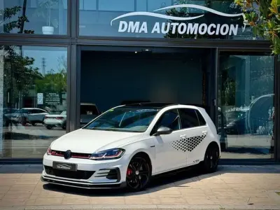 Usado VW Golf VII GTI 290 CV (213 kW) 2019 Blanco Utilitario
