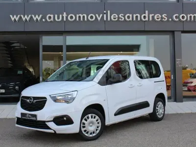 Usado Opel Combo Life Edition+ 102 CV (75 kW) 2023 Blanco Monovolumen