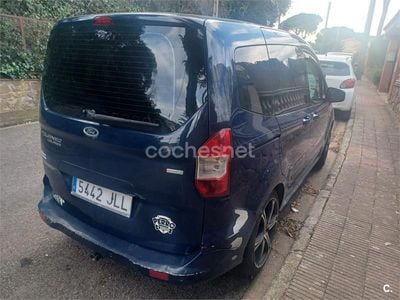 Ford Tourneo Courier