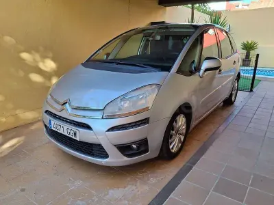 Usado Citroën C4 Picasso 110 CV (80 kW) 2008 Gris / plata Monovolumen