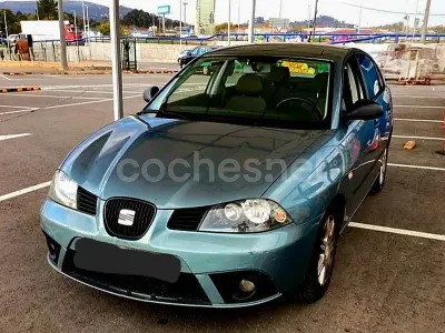 Usado Seat Ibiza Sport 70 CV (51 kW) 2006 Azul Utilitario