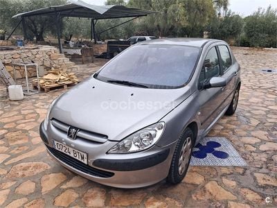 Gris / plata Usado 2002 Peugeot 307 Berlina | 1900 € (Buen precio)