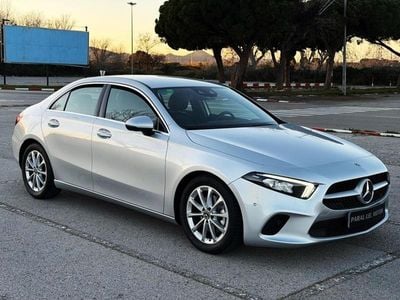 Usado Mercedes A200 163 CV (119 kW) 2019 Gris / plata Berlina