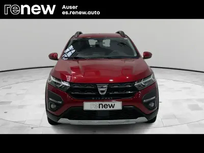 Usado Dacia Sandero Comfort 91 CV (66 kW) 2021 Rojo Berlina
