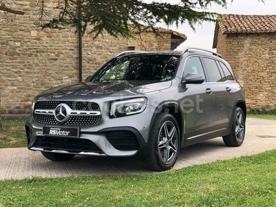 Mercedes GLB220
