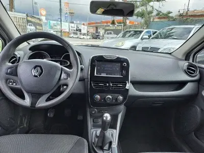 Usado Renault Clio Business 75 CV (55 kW) 2014 Blanco Utilitario