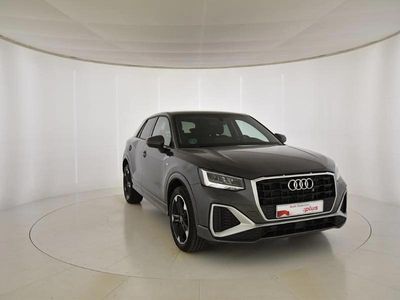 Usado Audi Q2 116 CV (85 kW) 2025 Gris/plata SUV