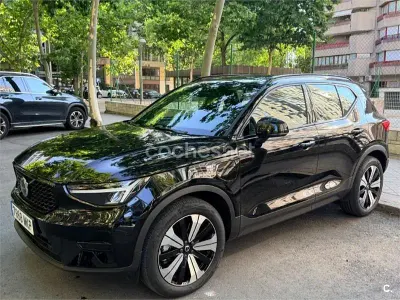 Usado Volvo XC40 Plus 262 CV (192 kW) 2023 Negro SUV
