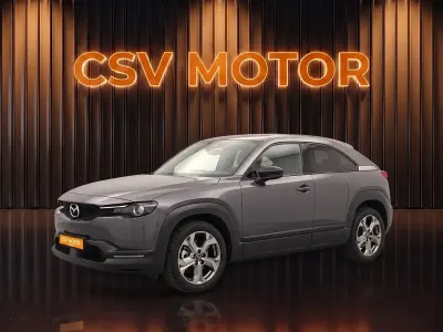 Usado Mazda MX30 Makoto 106 kW (145 CV) 2022 Gris SUV