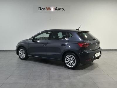 Usado Seat Ibiza 115 CV (84 kW) 2024 Gris Utilitario