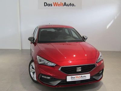Rojo Nuevo 2025 Seat Leon FR Utilitario | 27.400 € (Caro)