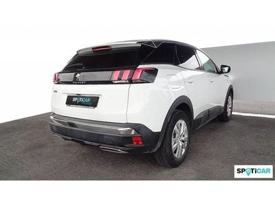 Usado Peugeot 3008 Active 131 CV (96 kW) 2019 Blanco SUV