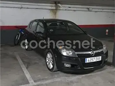 Usado Opel Astra Enjoy 120 CV (88 kW) 2006 Negro Berlina