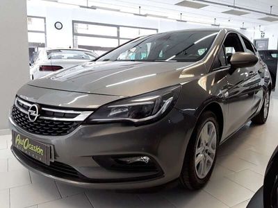 usado Opel Astra 1.6CDTi S/S Selective 110