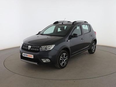 Usado Dacia Sandero 101 CV (74 kW) 2020 Gris Berlina