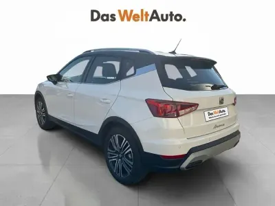 Usado Seat Arona Style 115 CV (84 kW) 2025 Blanco SUV