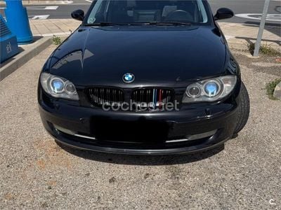 Usado BMW 116 115 CV (84 kW) 2009 Negro Utilitario