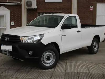Usado Toyota HiLux 150 CV (110 kW) 2019 Blanco Pickup/Camioneta