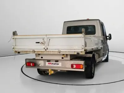 Usado Renault Master 111 CV (81 kW) 2019 Blanco Berlina