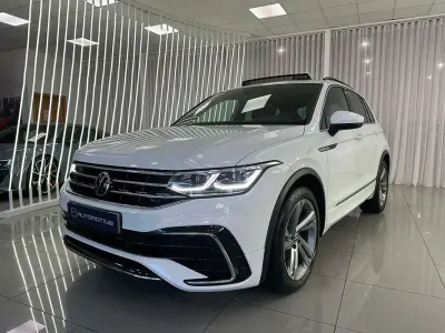 Begagnad VW Tiguan R-line 150 HK (110 kW) 2023 Vit SUV
