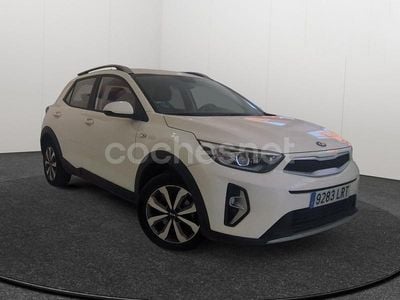 Blanco Usado 2021 Kia Stonic SUV | 15.490 € (Precio justo)