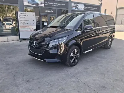 Nuevo Mercedes V220 Avantgarde 163 CV (119 kW) 2026 Negro Monovolumen