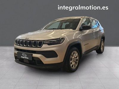 Occasion Jeep Compass Longitude 131 ch (96 kW) 2022 Gris SUV