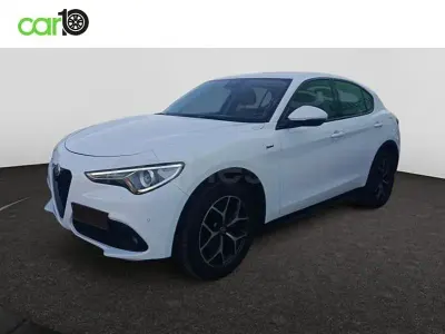 Usado Alfa Romeo Stelvio Sprint 190 CV (139 kW) 2021 Blanco SUV