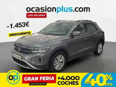 Usado VW T-Roc Life 110 CV (80 kW) 2022 Gris SUV