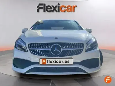 Käytetty Mercedes A200 136 HP (100 kW) 2018 Valkoinen Sedan