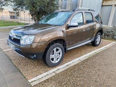 Marrón Usado 2010 Dacia Duster Lauréate SUV | 10.000 € (Un poco caro)
