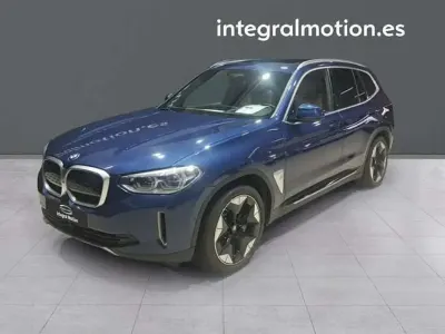 Usado BMW iX3 210 kW (286 CV) 2021 Azul SUV