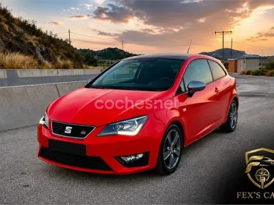 Usado Seat Ibiza SC Crono 90 CV (66 kW) 2016 Rojo Utilitario